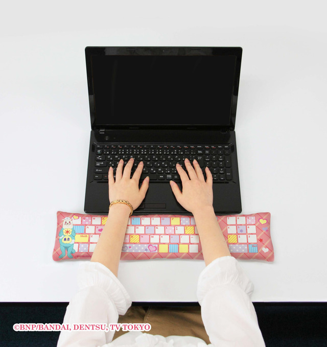 アイカツ！」大空あかりが可愛いPCクッションに！ “おおぞラッコ”も