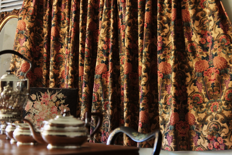 ヴィンテージカーテン アンティークファブリック liberty finsbury