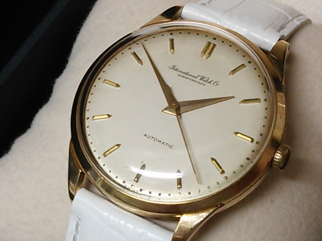 IWC (International Watch Company) オールドインター 18K金無垢 Cal