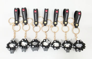 サマンサタバサ×ミャクミャクチャーム、関西や羽田空港の店舗で販売