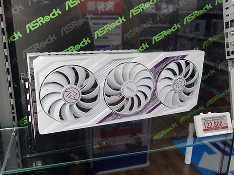 グラフィックボード・グラボ・ビデオカード ASRock 7900 XT Phantom