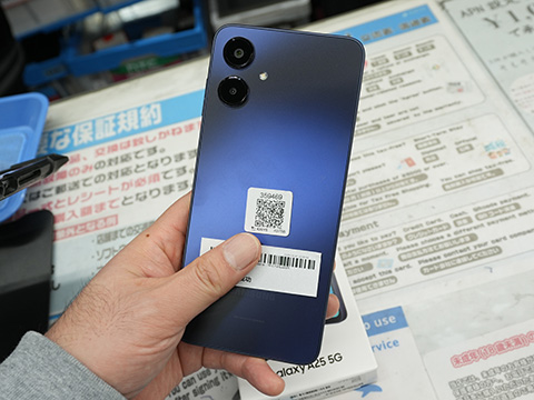 Samsungの6.7型スマホ「Galaxy A25 5G」が19,800円、未使用品セール