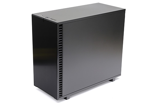 冷却・静音どっちもいける「Define 7」、ストレージ満載/ハイエンド