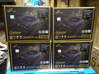 フルモジュラー方式のSFX電源「DAGGER PRO」がFSPから、容量別に4種類