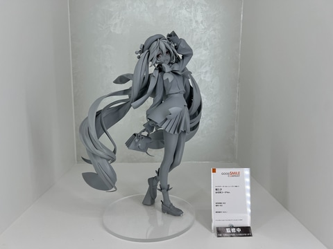 初音ミクやレーシングミクの新作フィギュアが「ワンホビ38」ブースにて