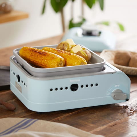 イワタニ、カセットガスで焼くシンプルなホットプレート「ミニマル