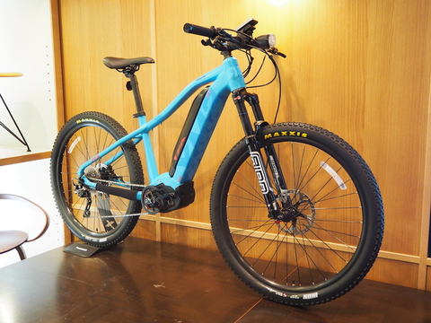 パナソニック、20%の急勾配でもストレスなく登り切る電動アシスト