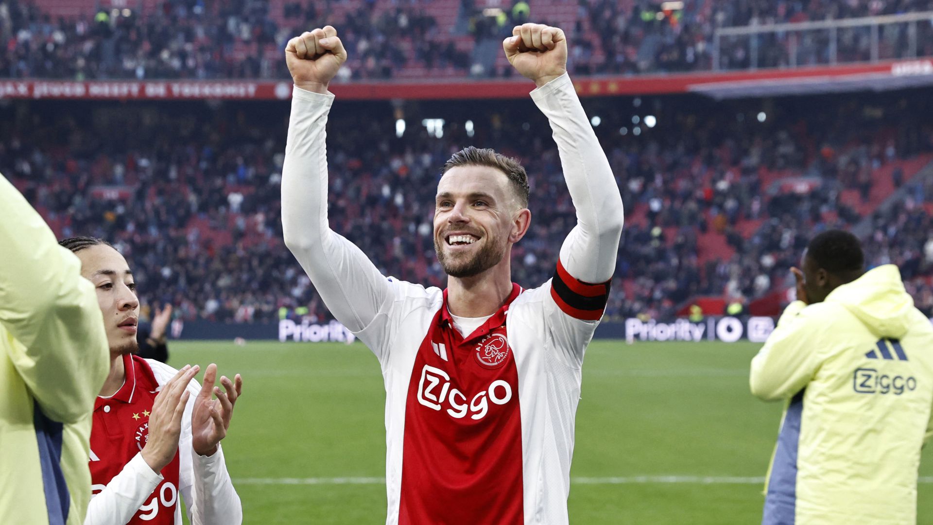 35歳のイングランド代表MFヘンダーソン、アヤックス退団でフリーに