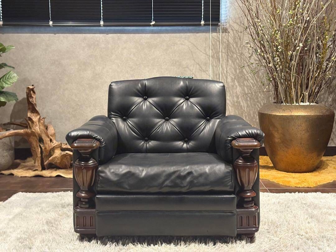 ②karimoku カリモク レザーソファ 本革 リベット打ち アンティーク G