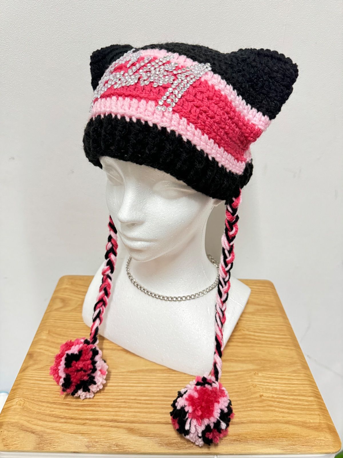 TXT】ヨンジュンソロ曲『GGUM』イメージ猫耳ニット帽🐱 - メルカリ