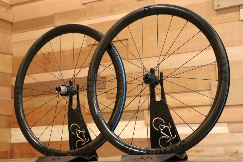 REYNOLDS AR41 11sカーボンホイールDISC チューブレスレディ