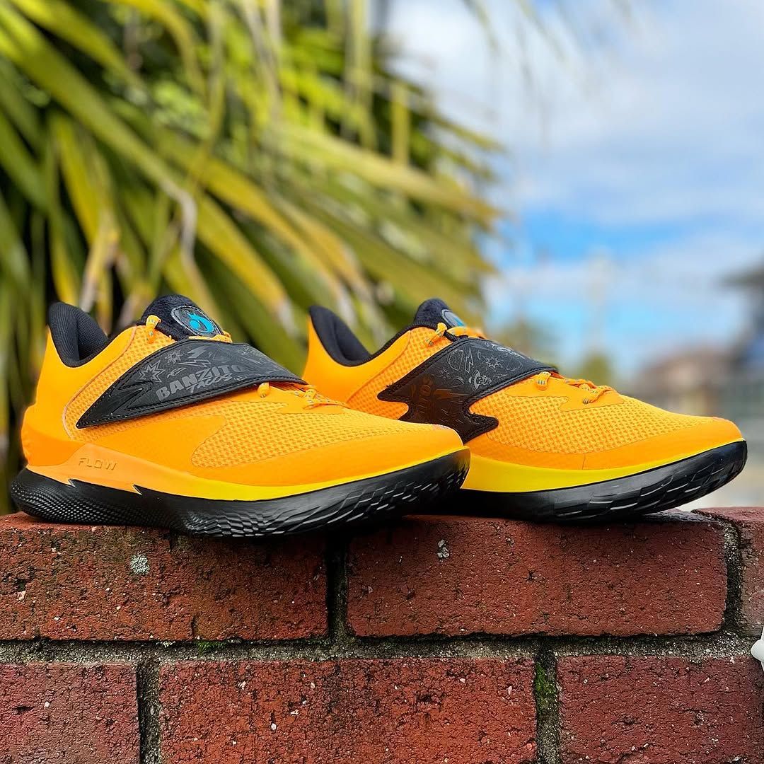 UNDER ARMOUR CURRY FOX 1 'BANZITOS' アンダーアーマー カリー