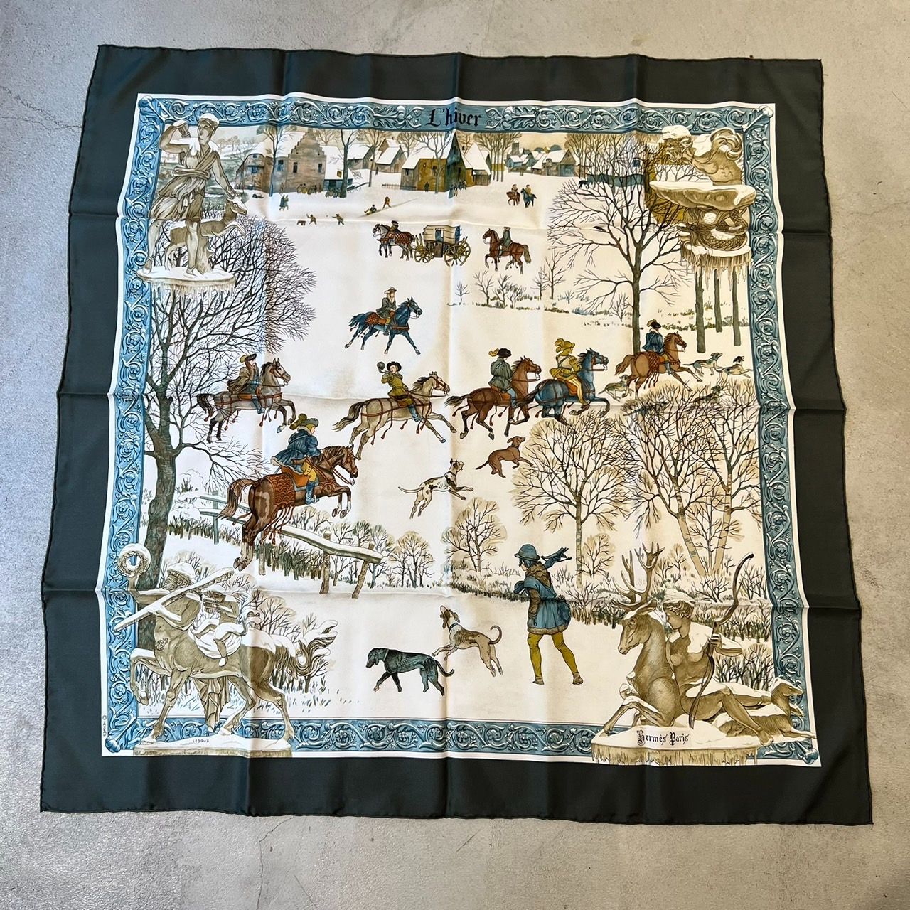 HERMES エルメス カレ 90 L'hiver リヴェール 冬 シルク スカーフ