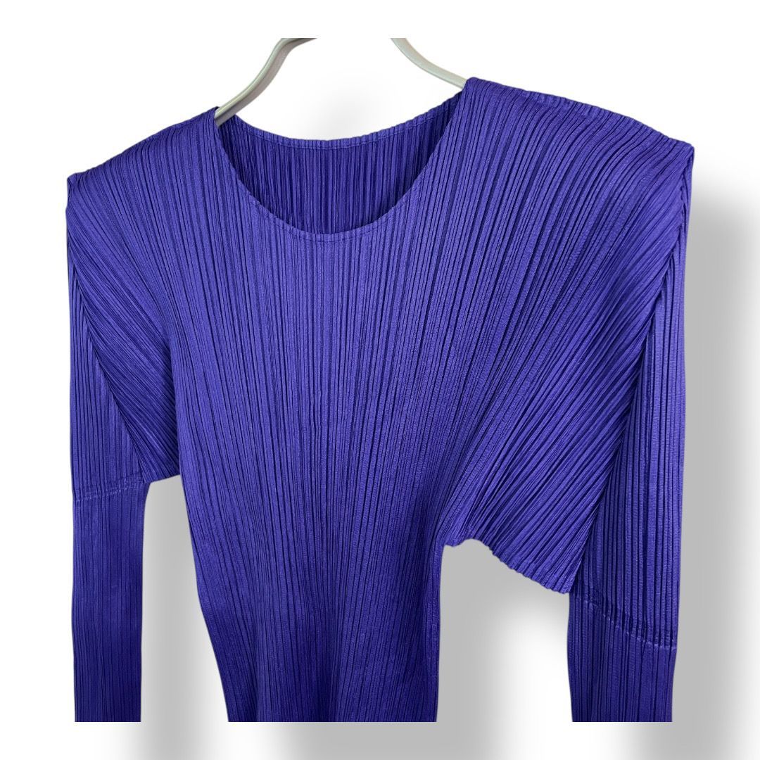 PLEATS PLEASE ISSEY MIYAKE（プリーツ プリーズ イッセイ ミヤケ