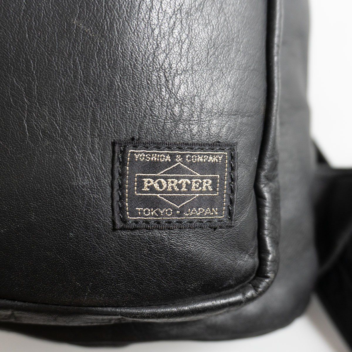 レア】PORTER ボディバッグ オールレザー 黒 Cortina コルチナ レア