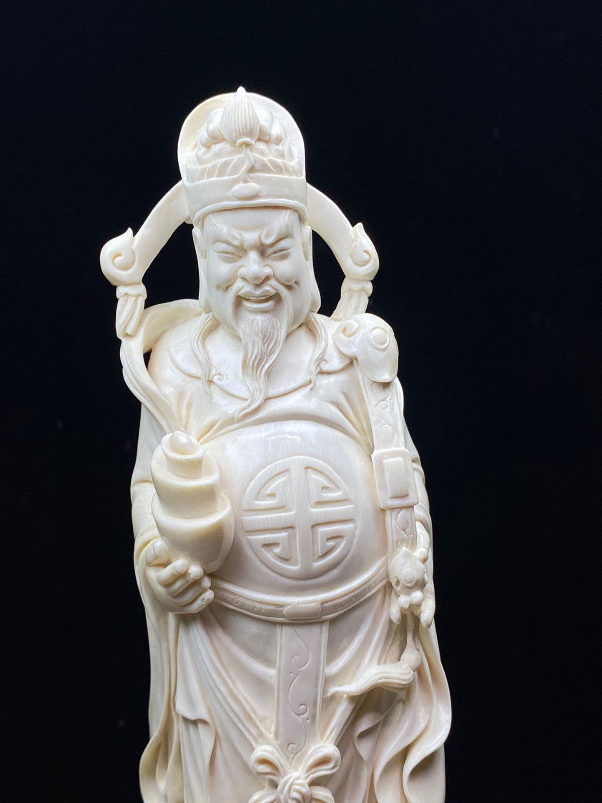 天然マンモス牙美しい手作り彫刻財神爺·招財進宝 置物 - メルカリ