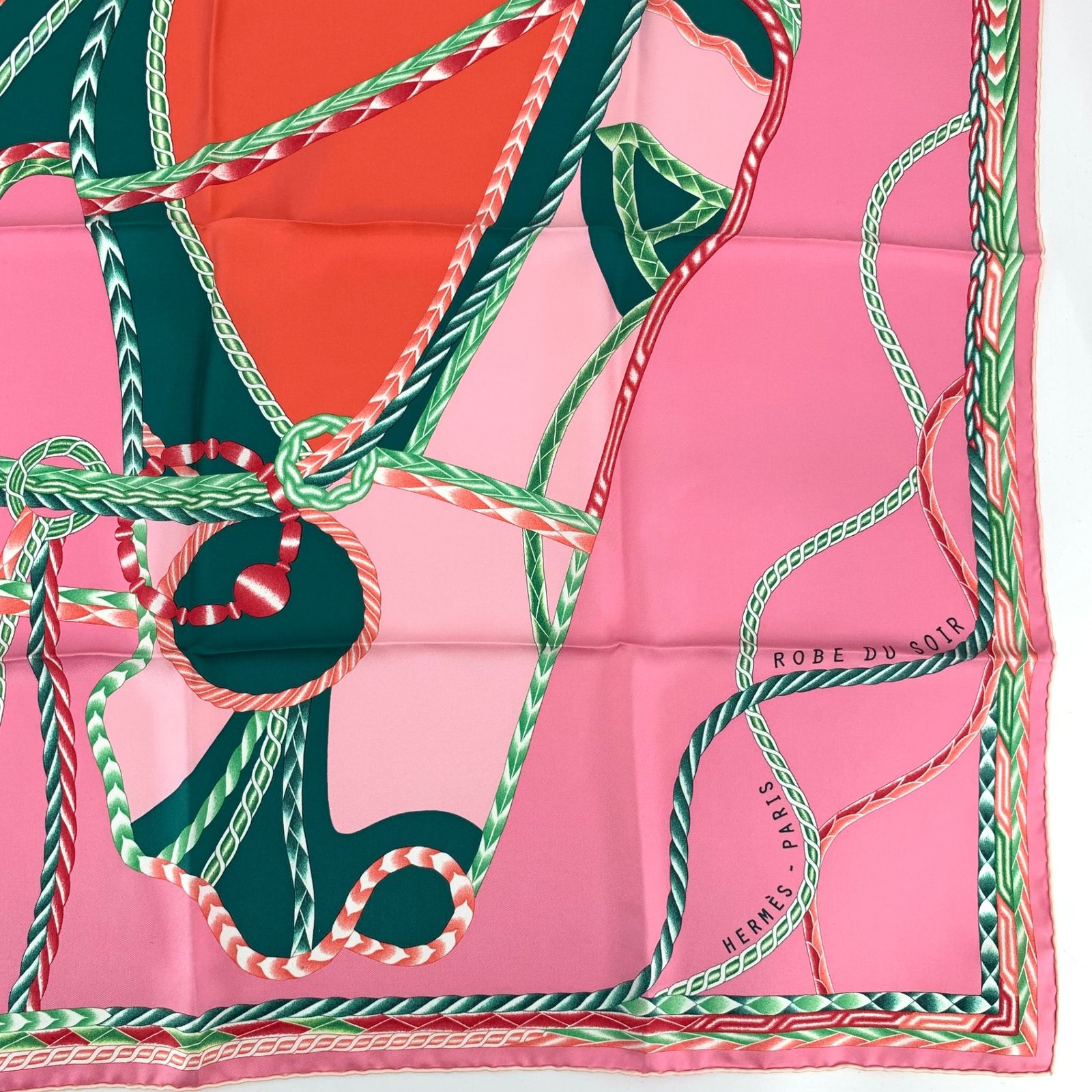 HERMES エルメス カレ90 ROBE DU SOIR ローブ・デュ・ソワール ピンク