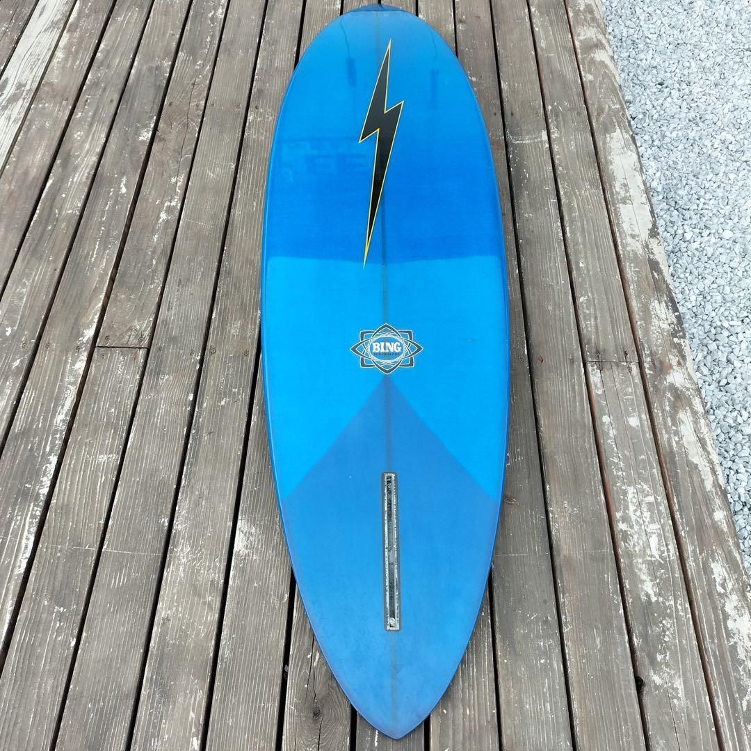 発送可【期間限定8/31まで】BING 7'6 ミッドレングス シングルフィン
