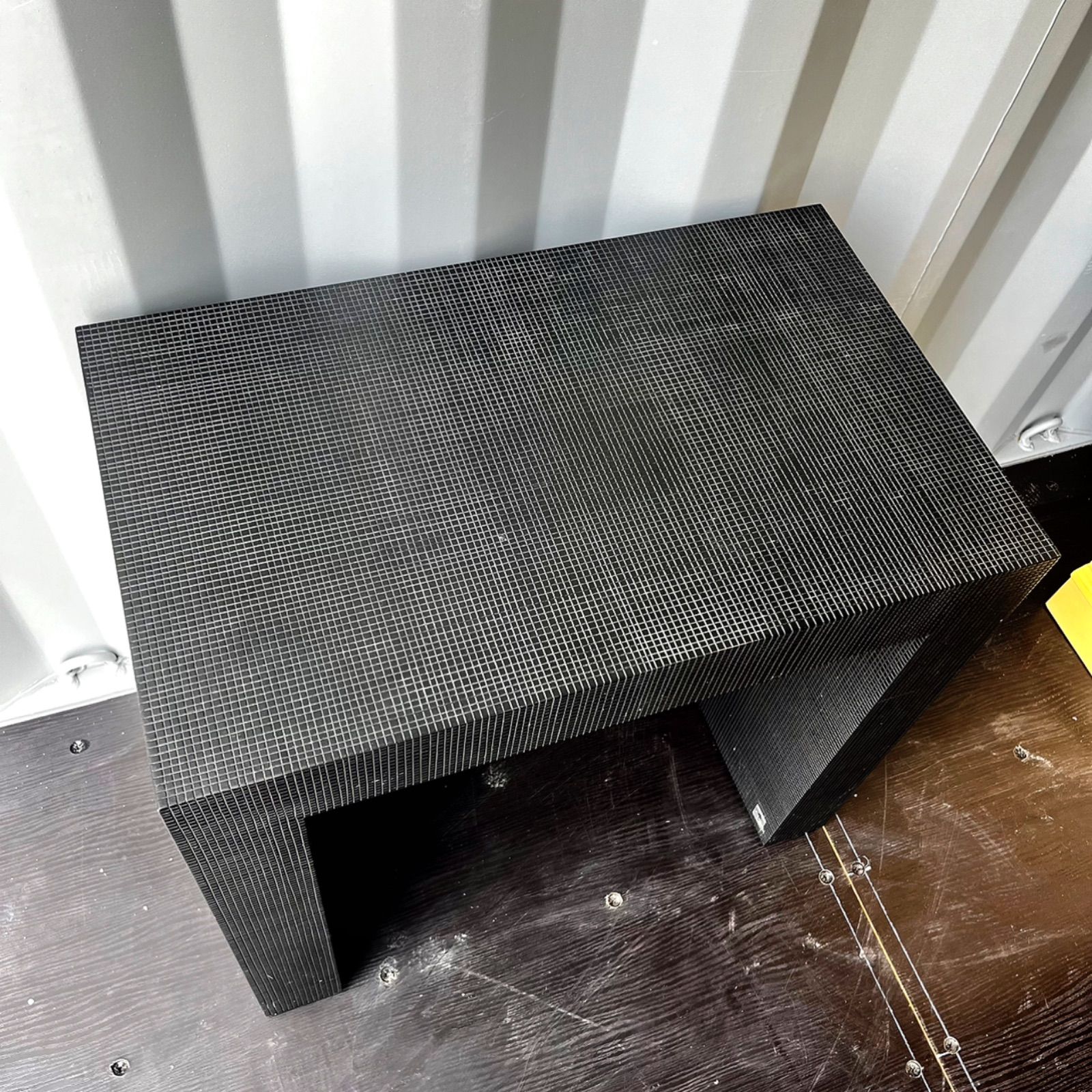 取付無料！アルマーニカーザ ブラックタイル調サイドテーブル 花台