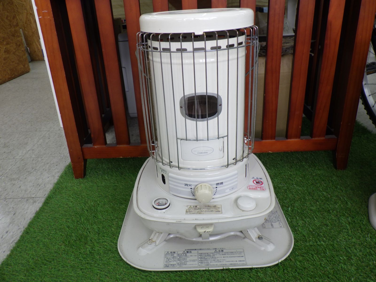 コロナ 石油 ストーブ CORONA SL-51F ホワイト 新品 コロナ 自然通期型