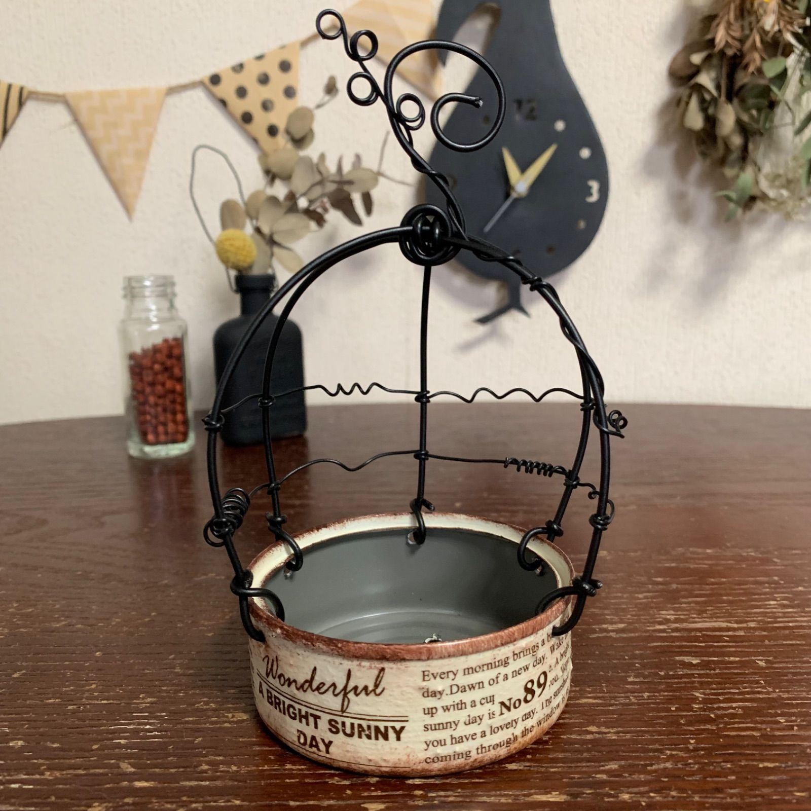 鳥かご風 リメイク缶 小 (アイボリーホワイト) ハンドメイド ＊ 吊り