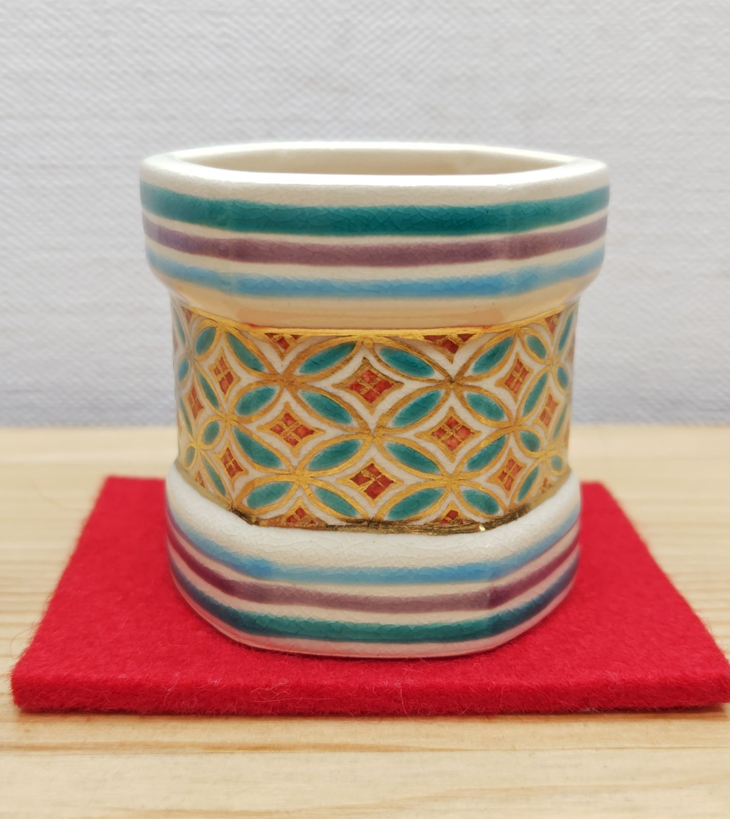 逢絢亭茶道具 茶道具 蓋置 京焼 六角 青海波の絵 花蝶