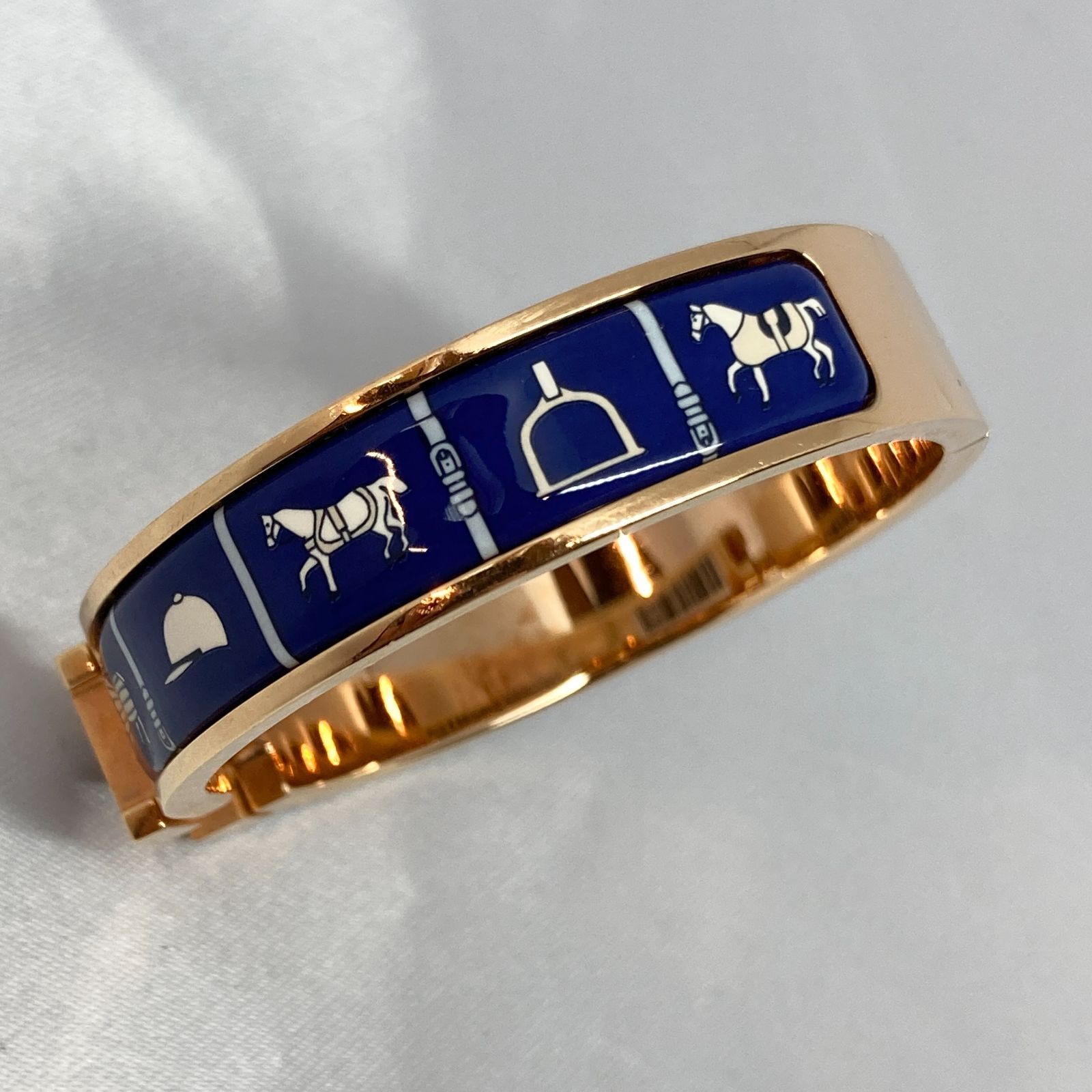 HERMES 青 バングル 専用ボックス付き HERMES 青 バングル 専用