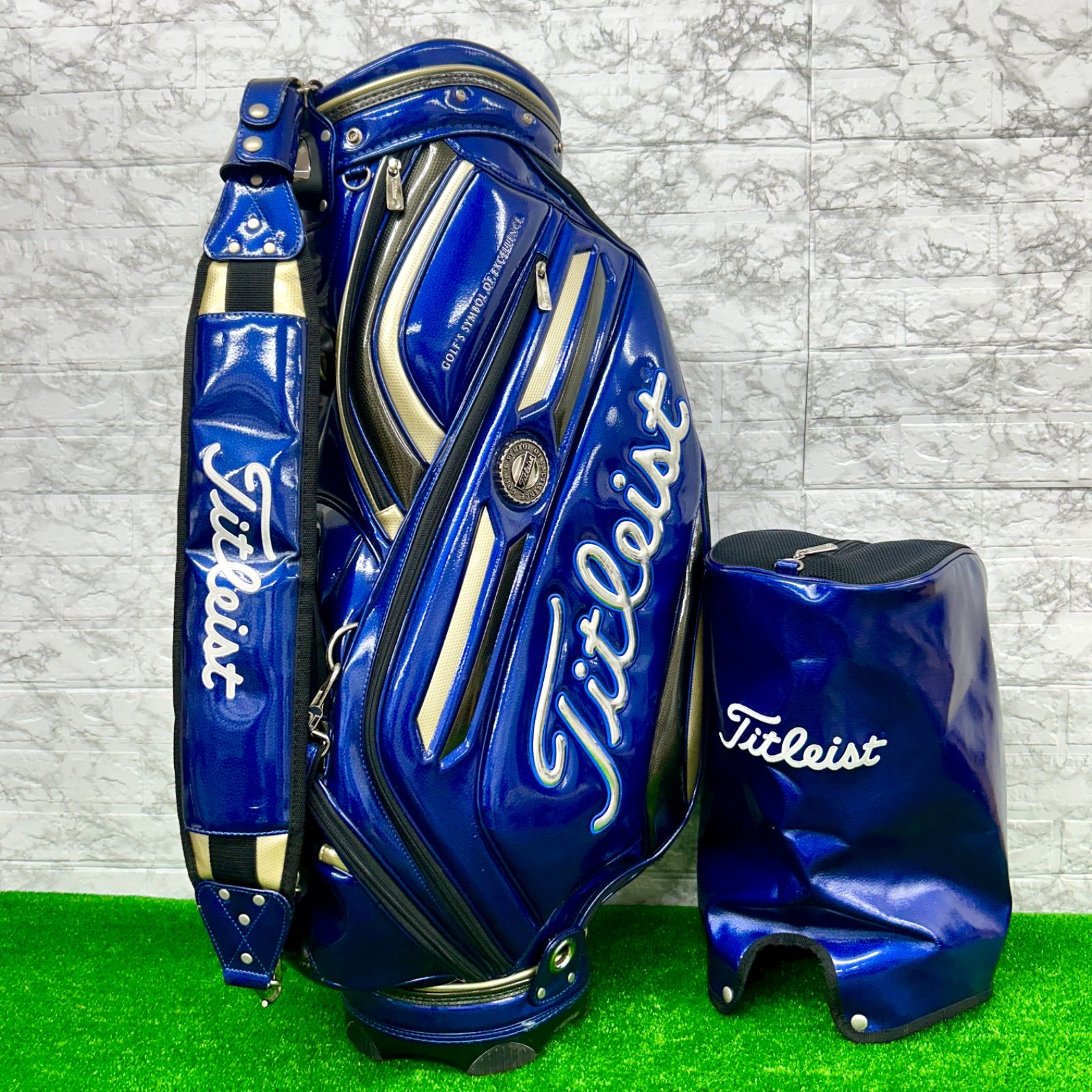 超高級美品 Titleist 高級エナメル/キャディ/ ネイビー/ピンク 超高級