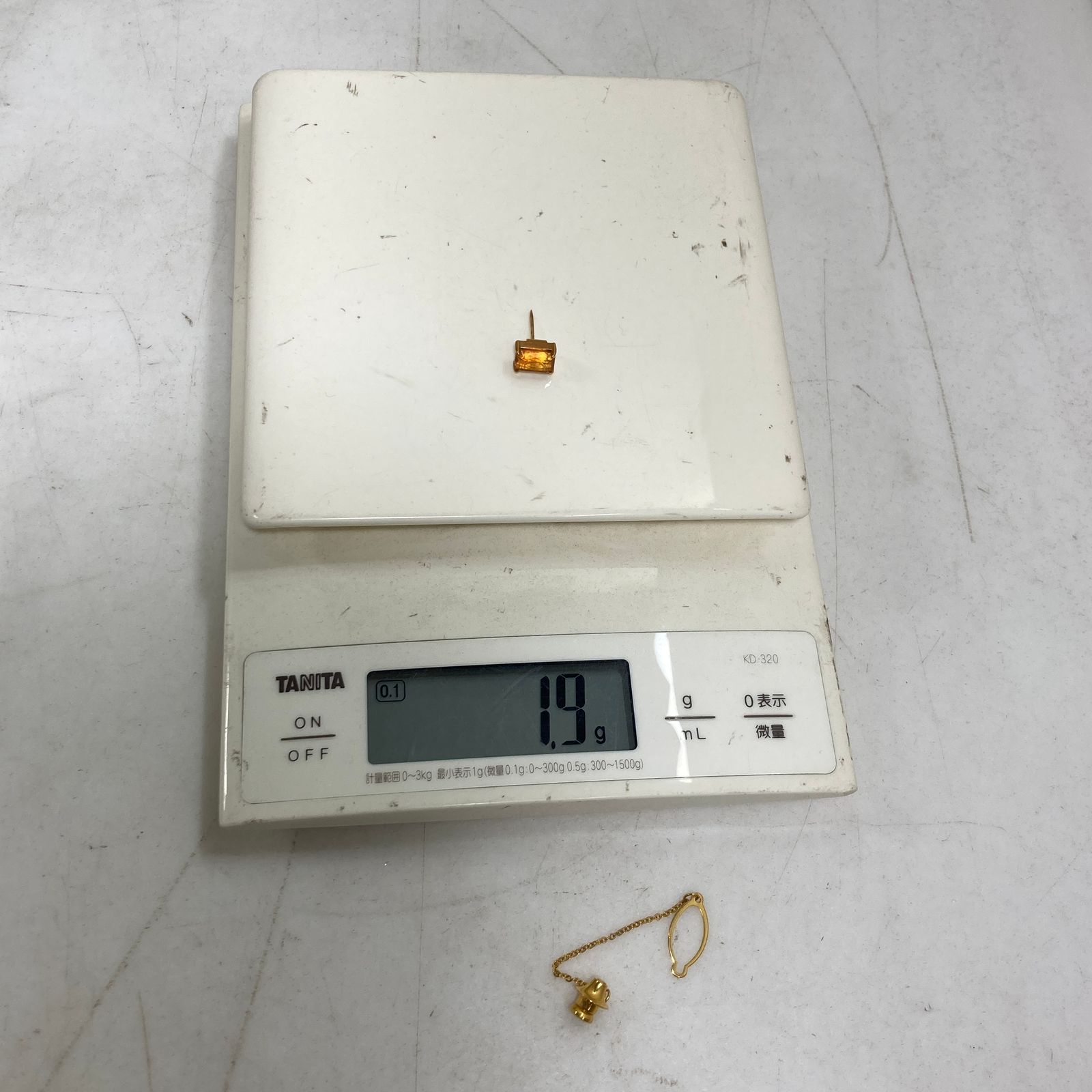 ☆ K18刻印 金 18金 ゴールド 石付きタイタック タイピン ファッション