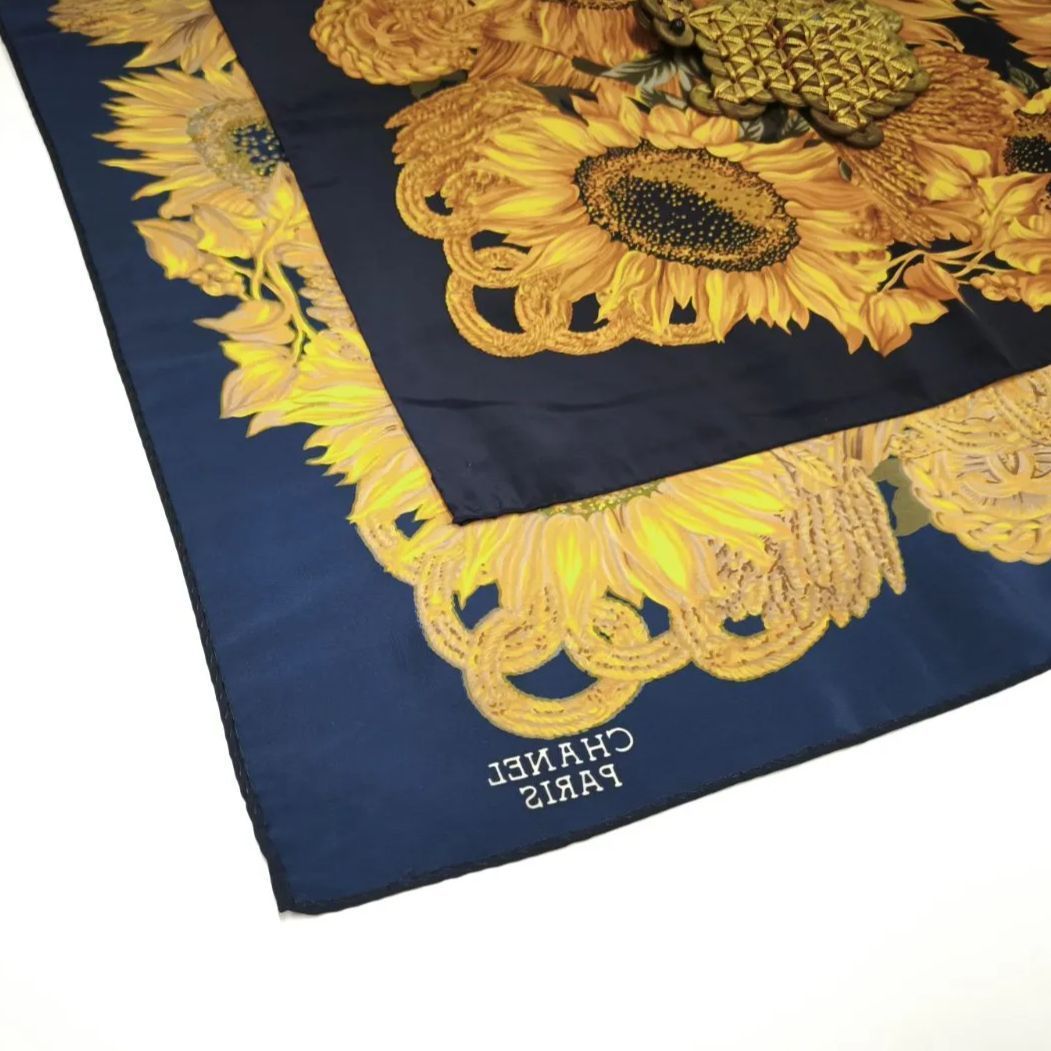 希少 ヴィンテージ 未使用品】CHANEL シャネル ロゴ入り ひまわり柄