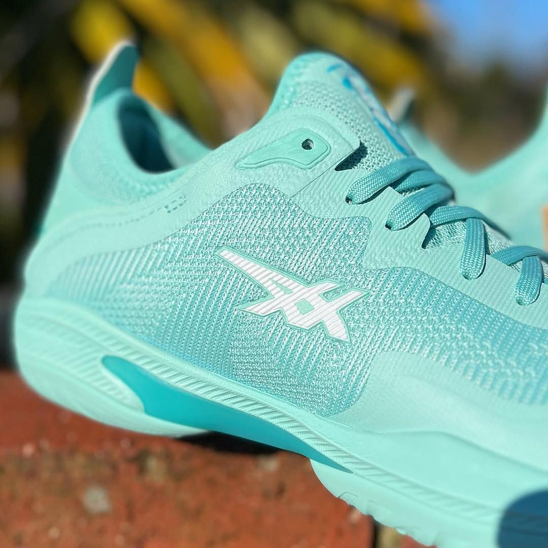 ノヴァFF3 台湾限定カラー 海外8/15発売】Asics GLIDE NOVA FF 3