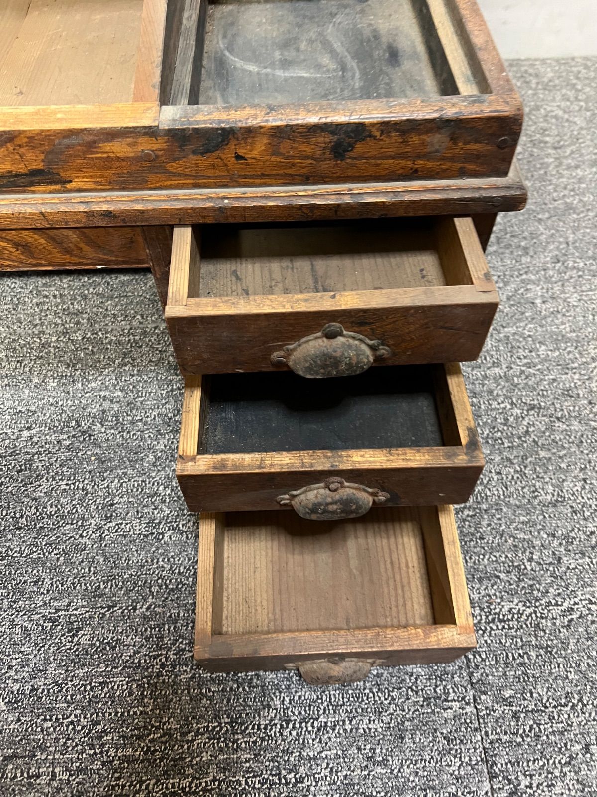 ⭐︎ 昭和 レトロ 文机 引き出し 学習机 当時物 - メルカリ