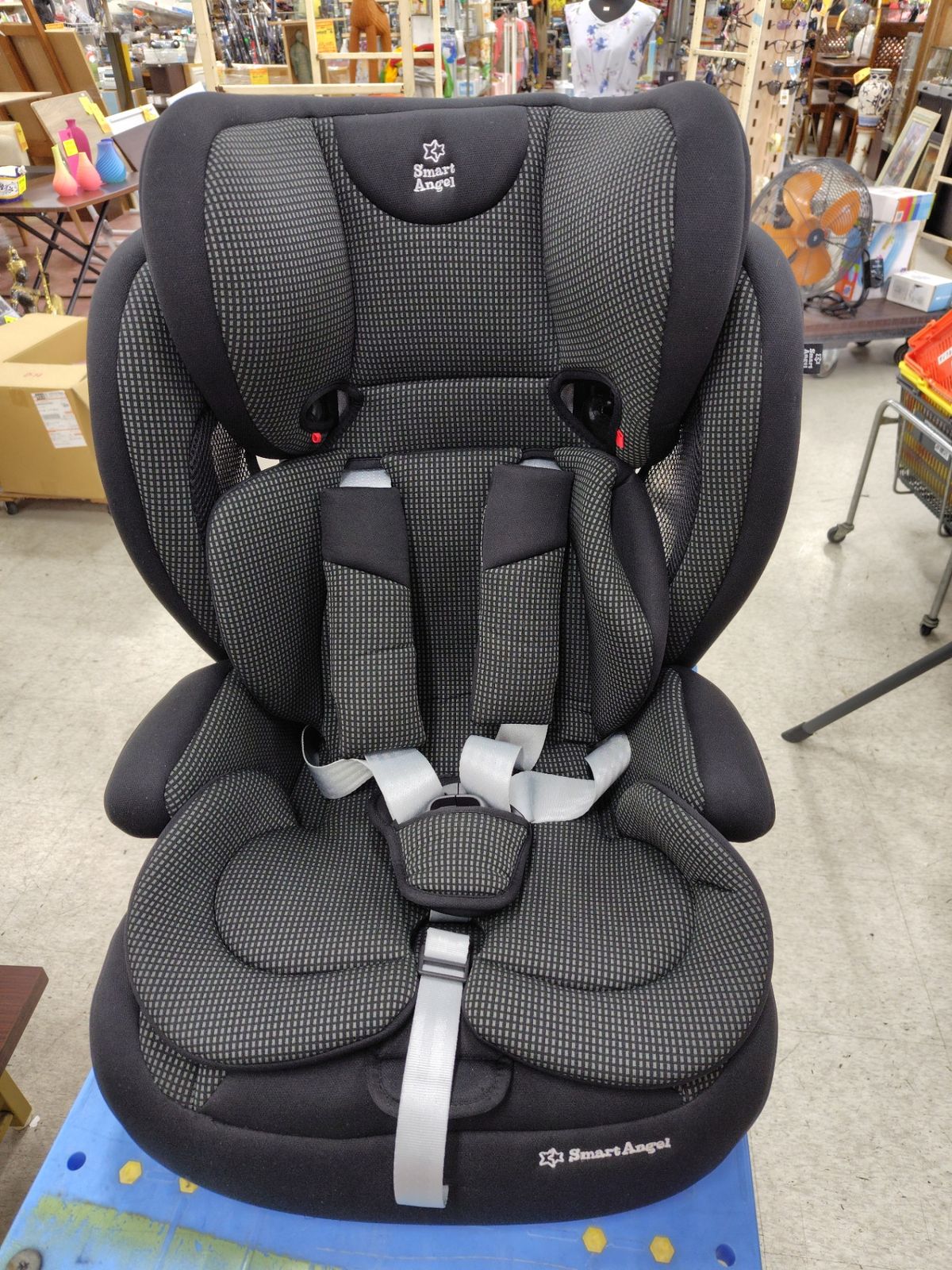 極美品！スマートエンジェル イージスジュニア GY チャイルドシート