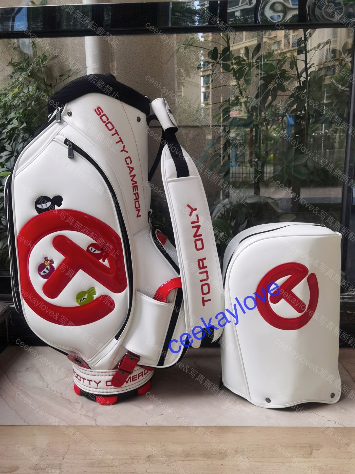スコッティキャメロン白色/赤CTツアー用Staff ゴルフバッグ新品未使用