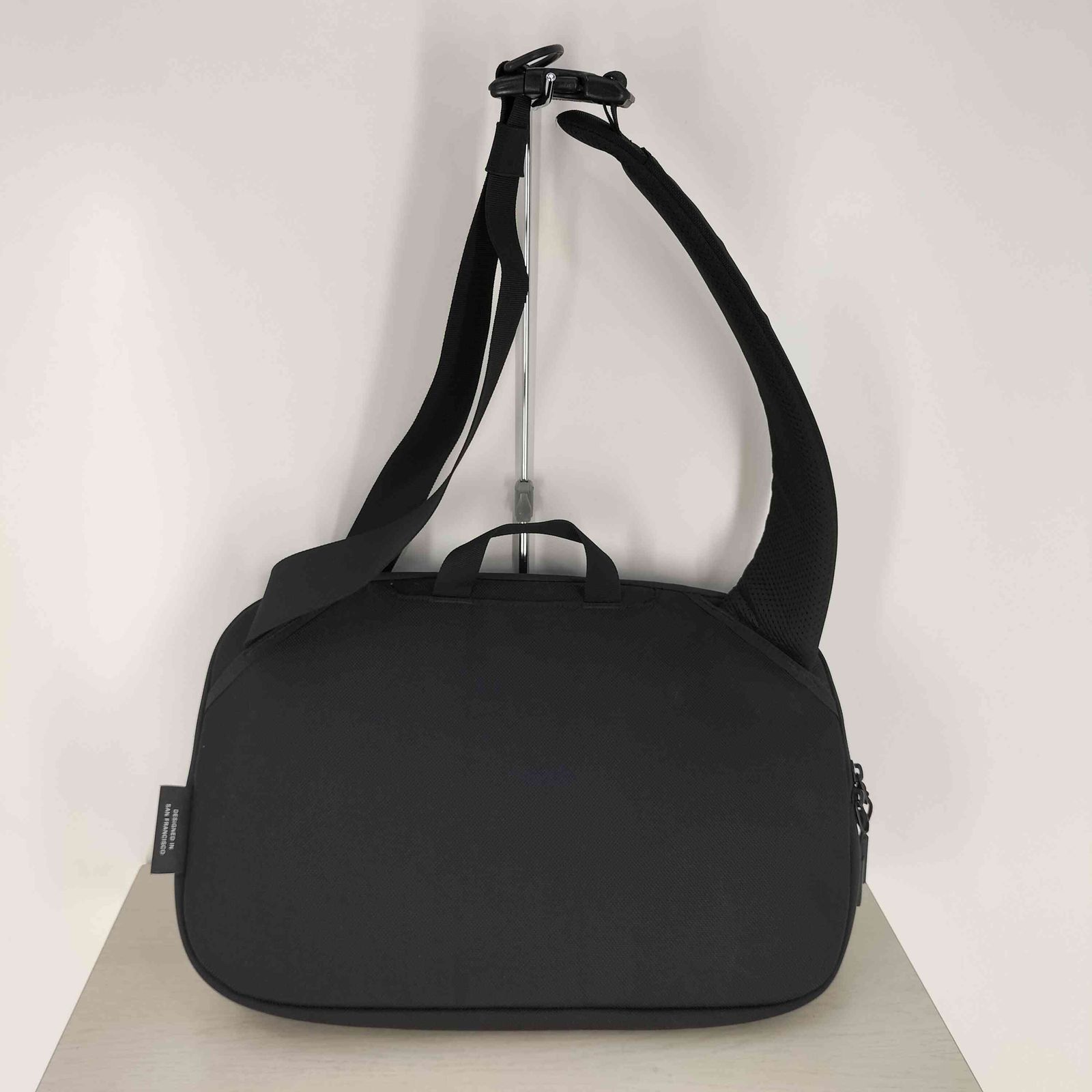 Aer Tech Sling2ブラック/ショルダーボディ Aer ボディバッグ ブラック