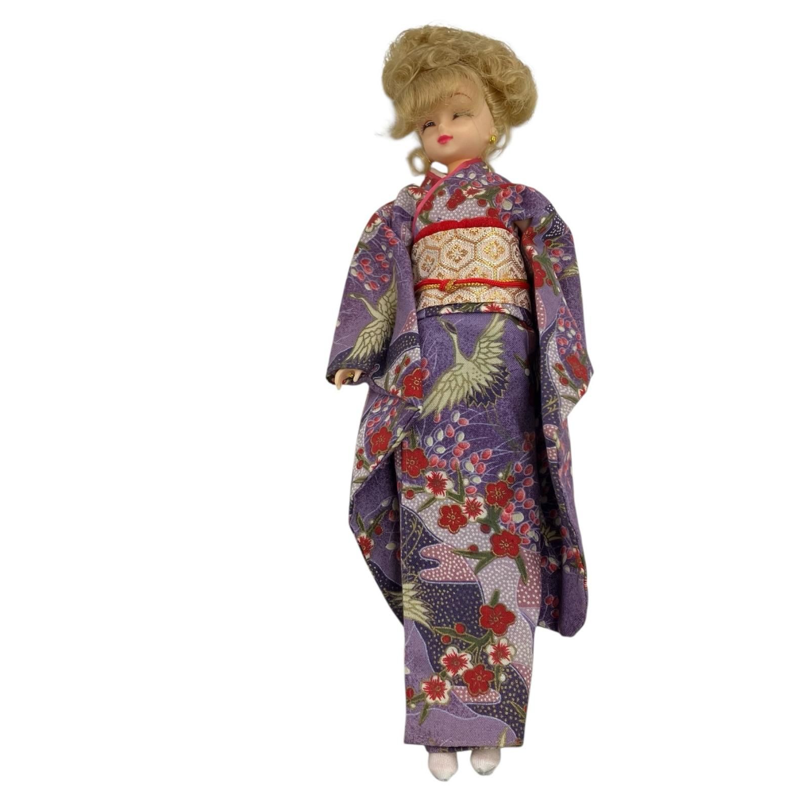 186001 ジェニーちゃん ドール 着物 振袖 紫 花柄 金帯 - メルカリ
