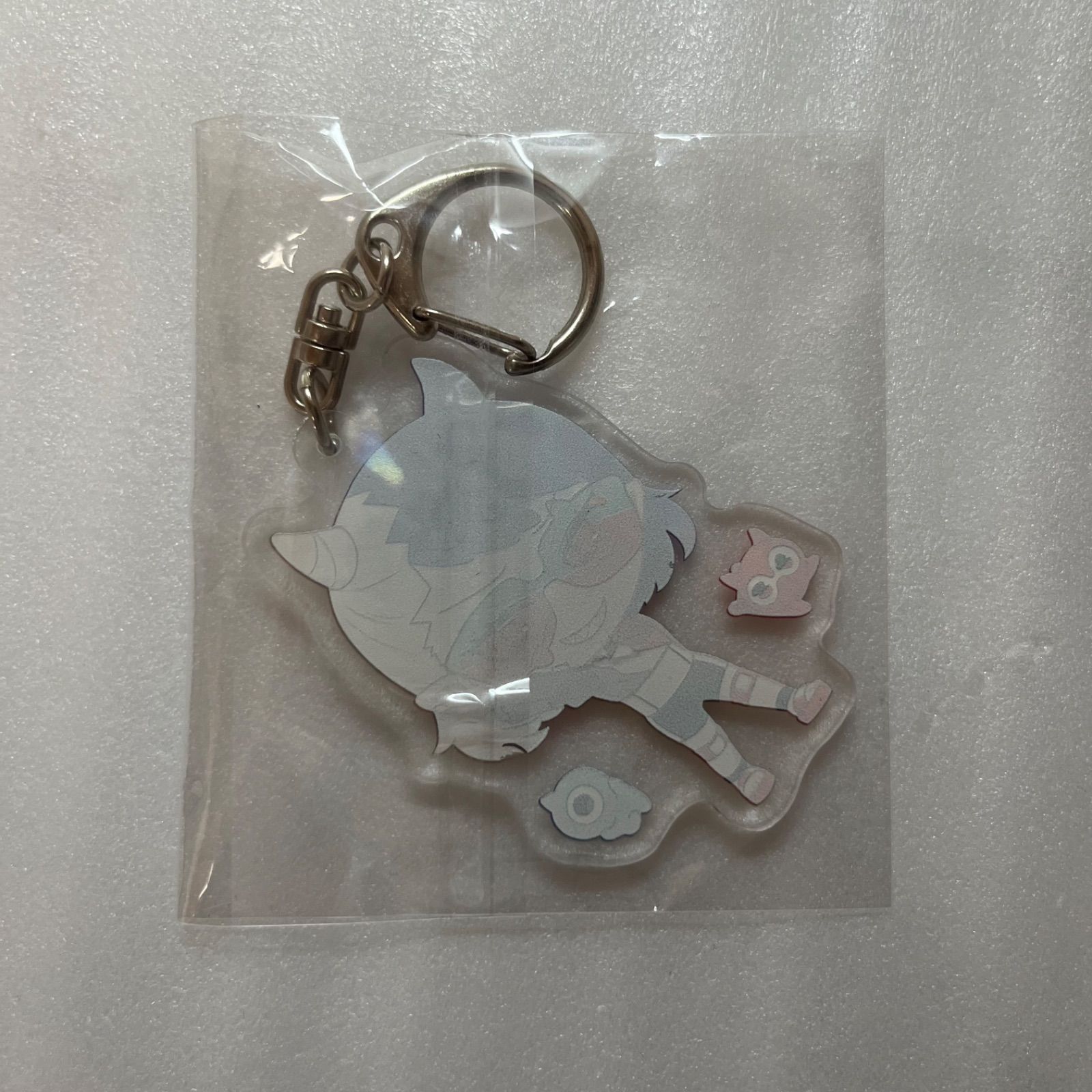 Ado 阿修羅ちゃん アクリルキーホルダー Z4 - メルカリ
