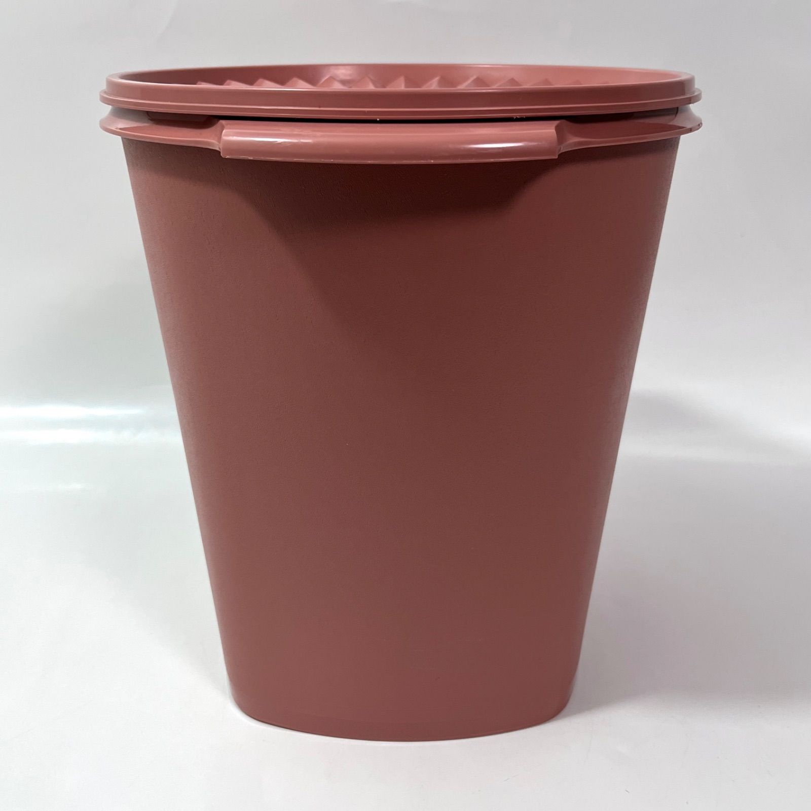 た09【特大サイズ】タッパーウェア マキシクイーンデコレーター 11L