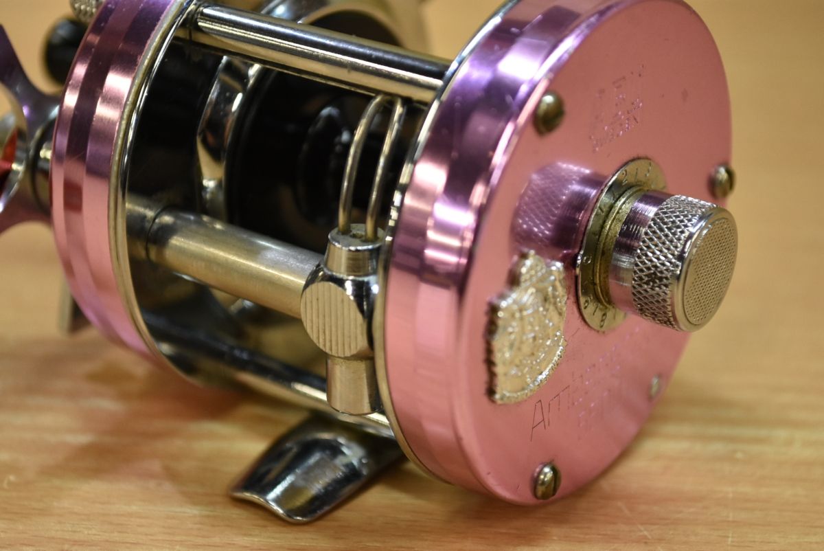 アブガルシア アンバサダー 5500C 社外 ハンドル付き 右巻き No 831200