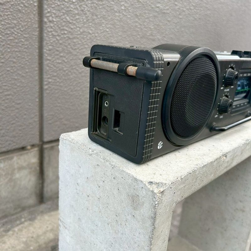 ジャンク】SONY 4バンドBCLラジオ スカイセンサー ストア ICF-6000