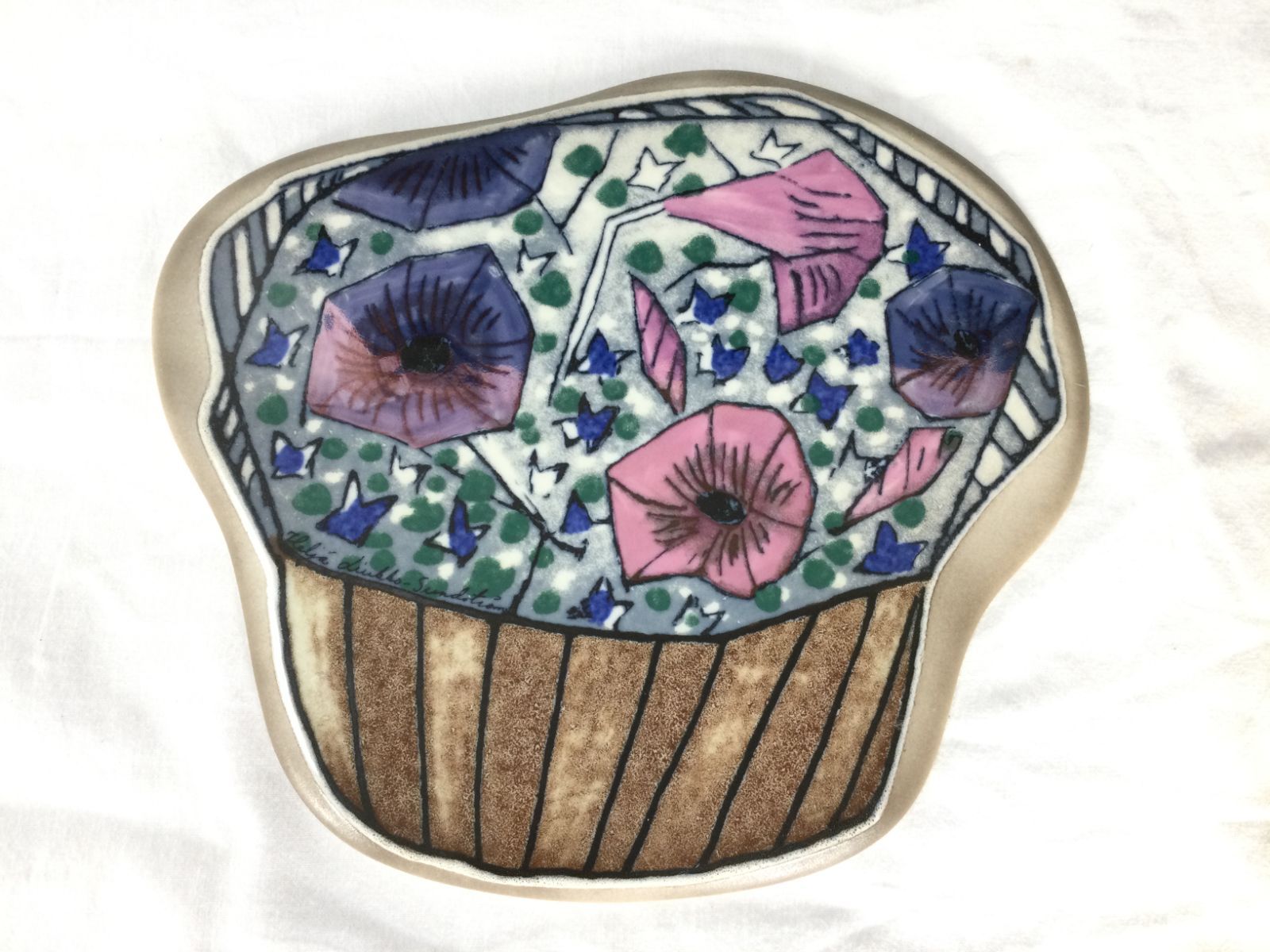 Bringing Joy to People 陶板画 ヘルヤ アラビア Bringing Joy to