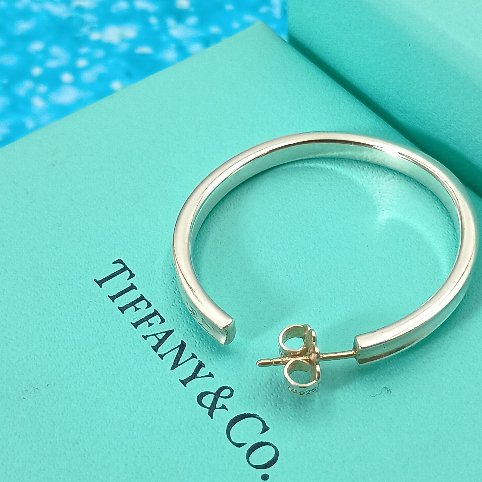 2598-2 美品✨Tiffany ナローフープピアス 片耳 TIFFANY&Co. トップ