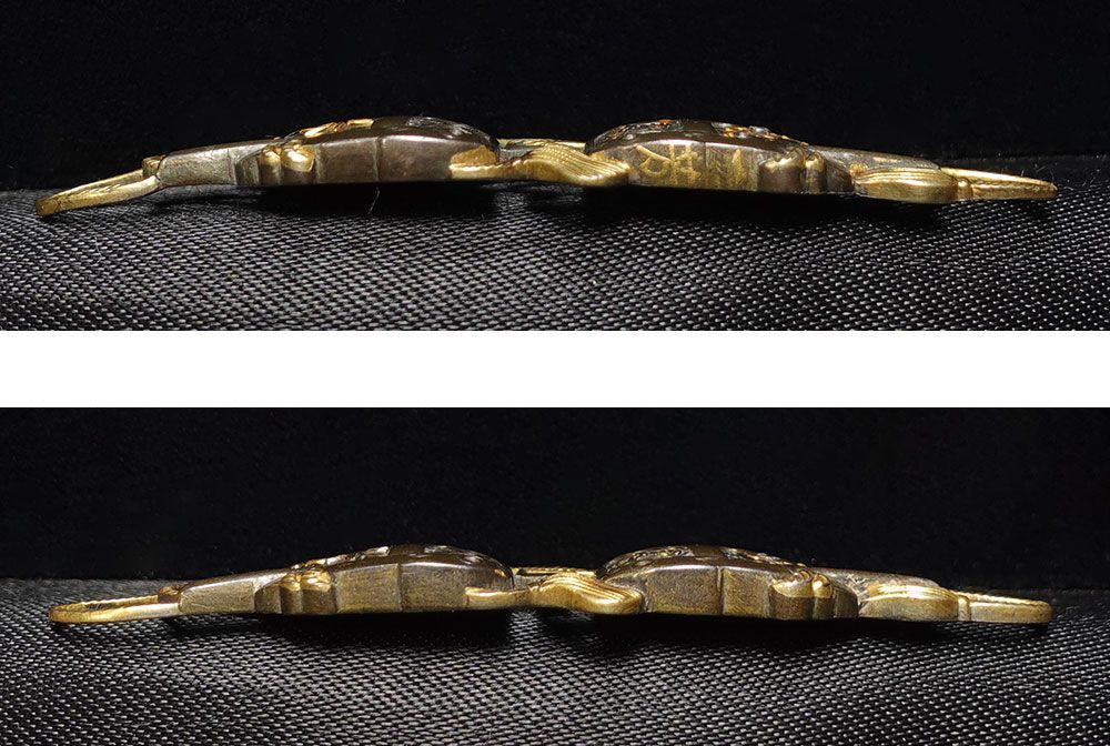 際端銘一芳 四分一地容彫蓬莱香炉図目貫 金象嵌銘 色絵象嵌 千葉元胤