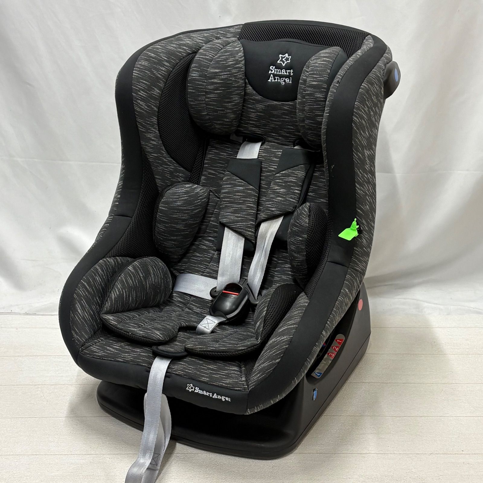 西松屋 Smart Angel チャイルドシート レジェプラス ブラック 黒 新