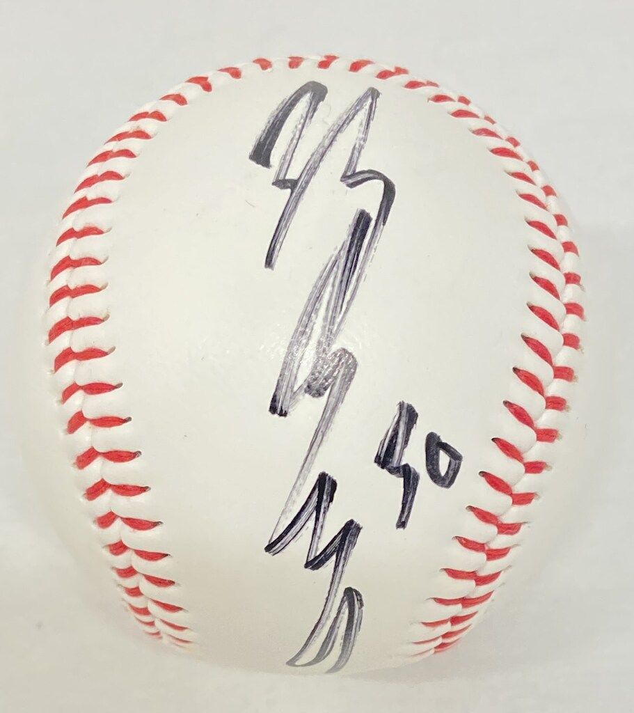 最終お値下げ価格】GIANTS 57 宮原選手 直筆サイン入りボール 最終お