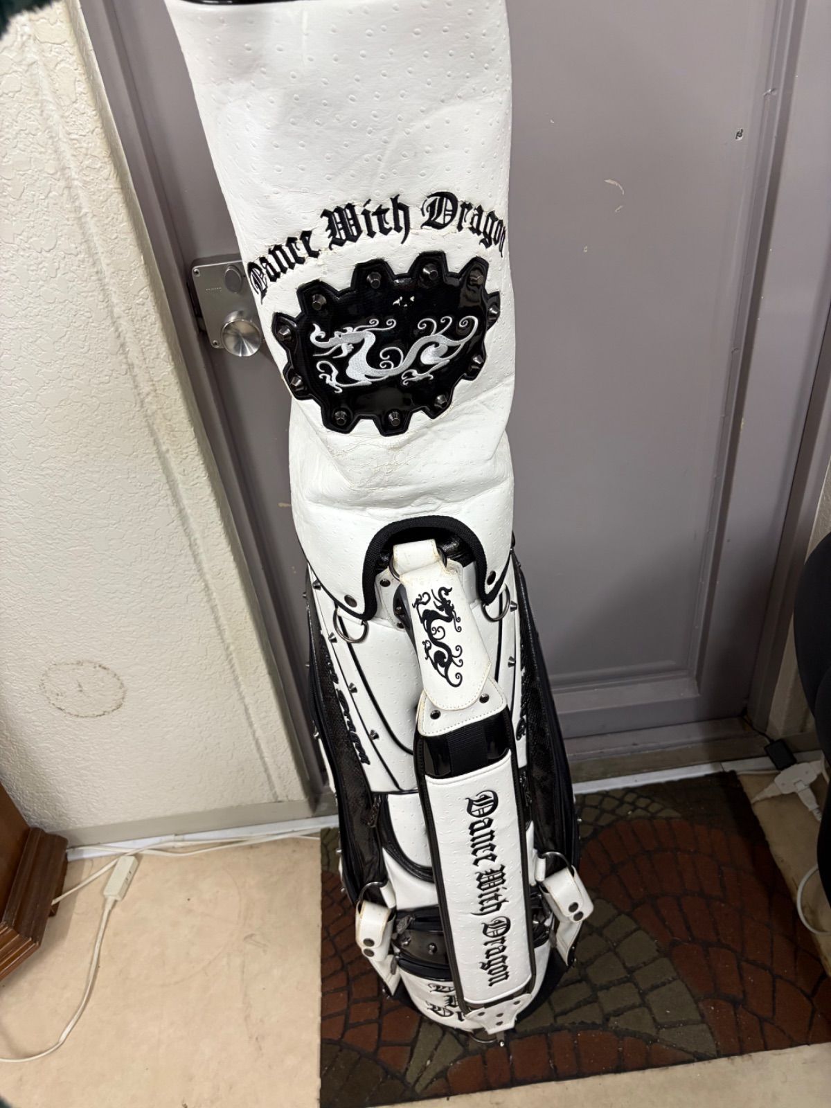 ダンスウィズドラゴン キャディバッグ 使用感あり 劣化有 - メルカリ