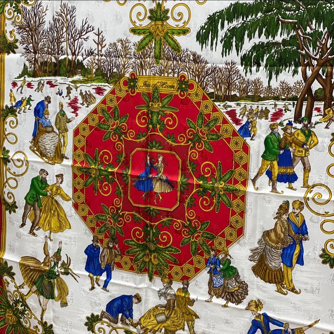 エルメス カレ90 L'HIVER 冬の狩猟 シルク エルメス カレ90 L'HIVER 冬