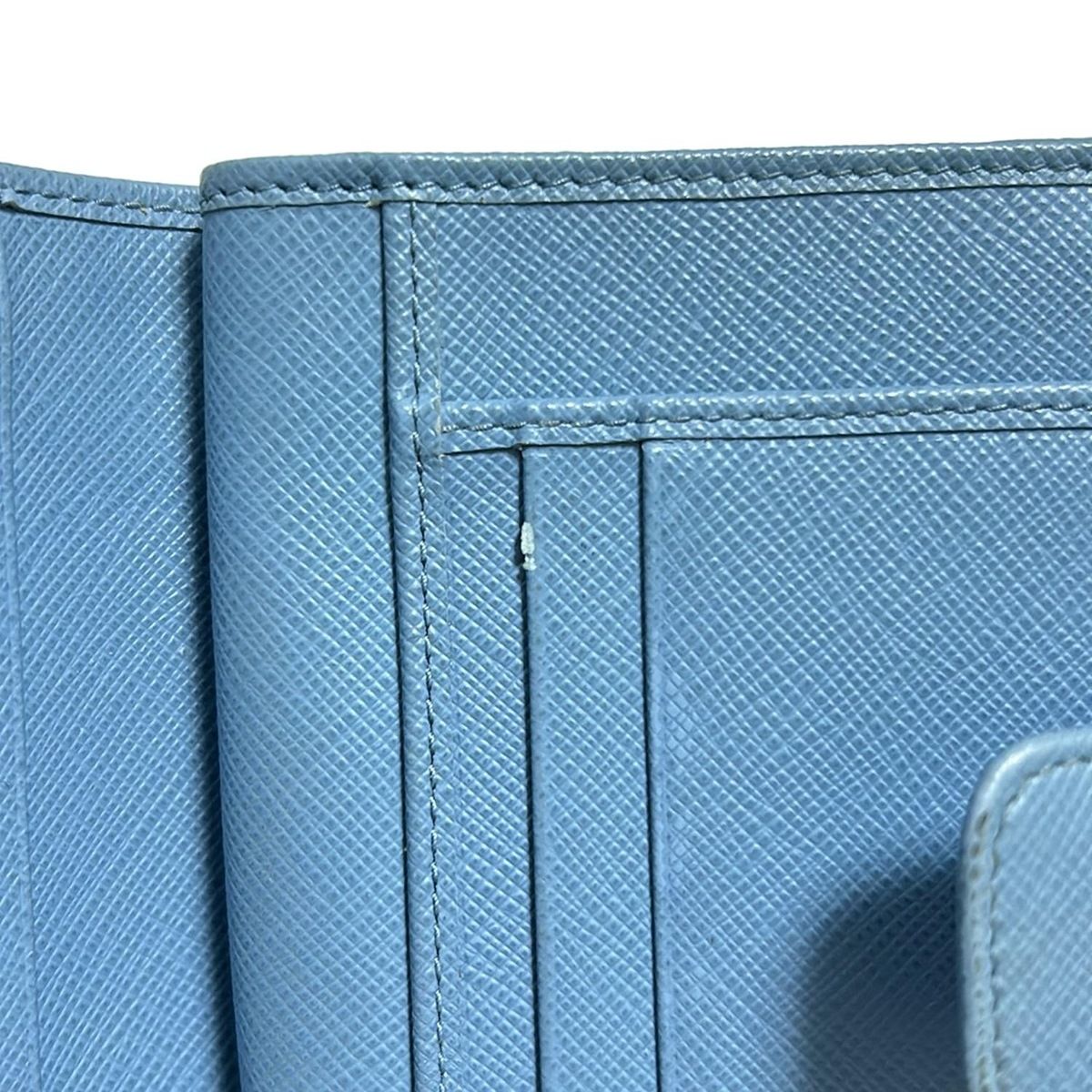 PRADA(プラダ) 2つ折り財布 - ライトブルー L字ファスナー レザー