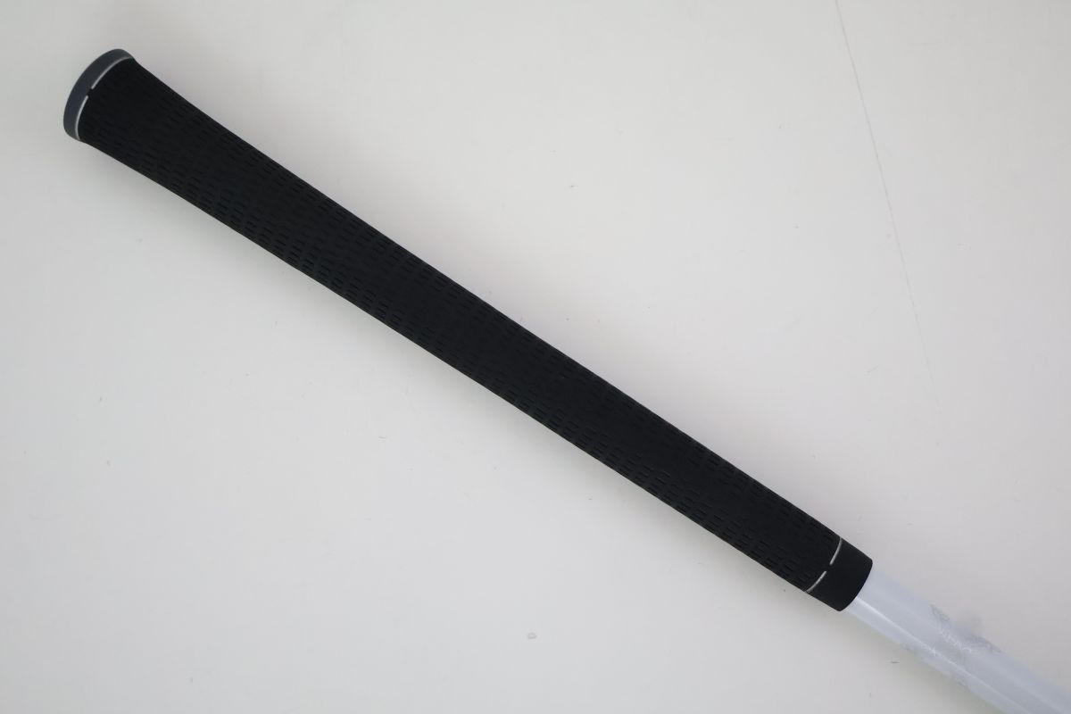 ○訳有激安！テーラーメイド ドライバー用スリーブ付き！三菱ケミカル