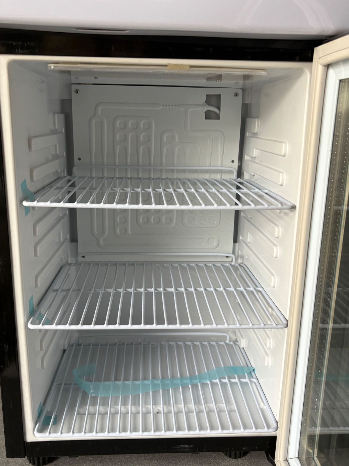 ①ジャパンメイセイダ ディスプレイクーラー/ ショーケース冷蔵庫 容量